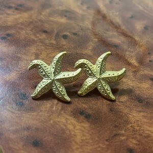 Vintage gold starfish earrings